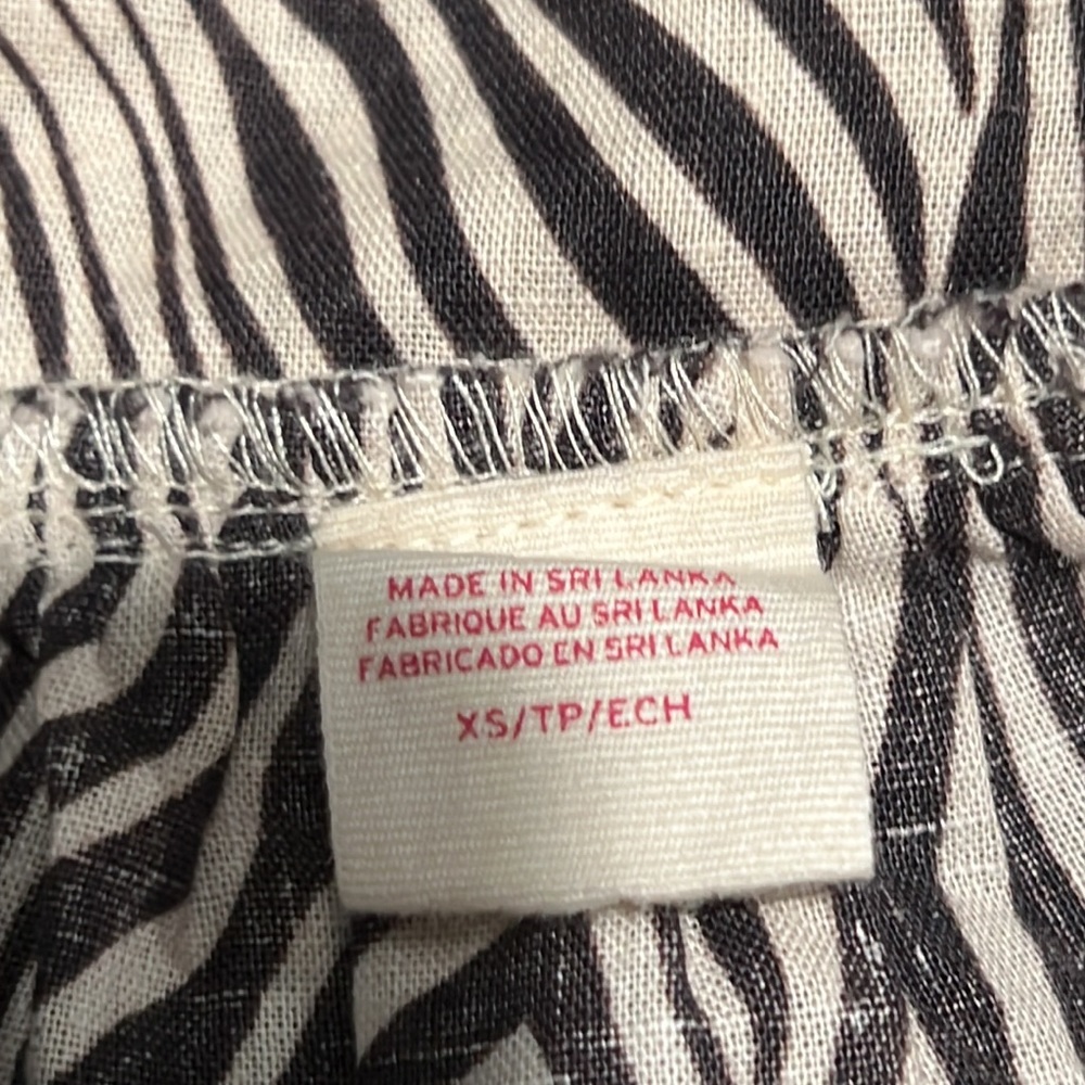 NWOT Levi’s Amalijia Zebra Print Midi Dress - Picture 15 of 16